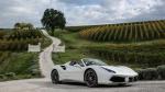 Ferrari 488 Spider 2016 года
